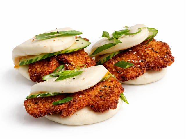 Fried Chicken Bao Buns (3 PCS).